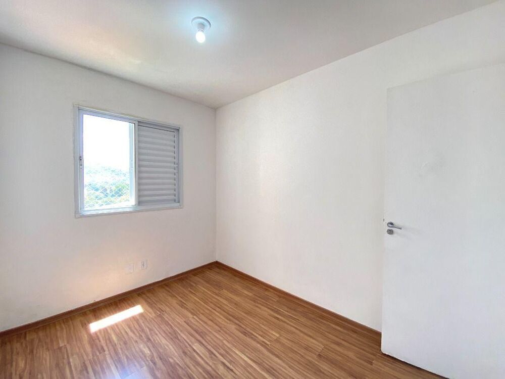 Apartamento à venda com 2 quartos, 48m² - Foto 2