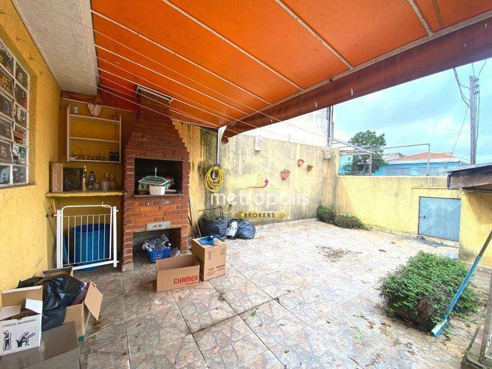 Casa à venda com 3 quartos, 184m² - Foto 8