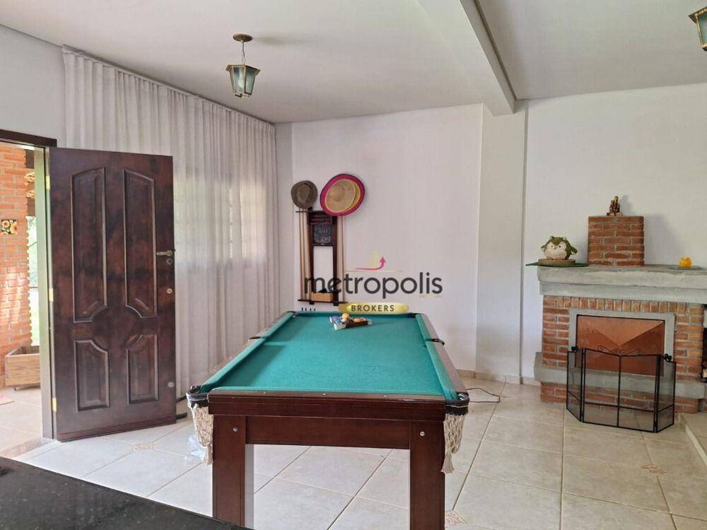 Chácara à venda com 3 quartos, 300m² - Foto 2