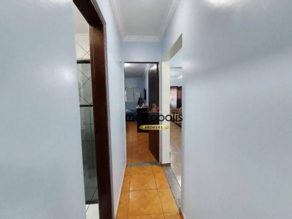 Sobrado, 3 quartos, 242 m² - Foto 4