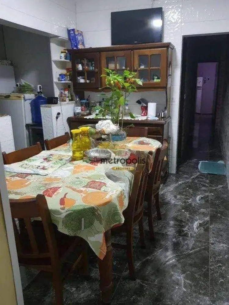Sobrado, 5 quartos, 240 m² - Foto 1