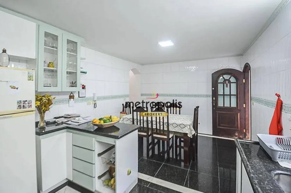 Sobrado, 2 quartos, 307 m² - Foto 4