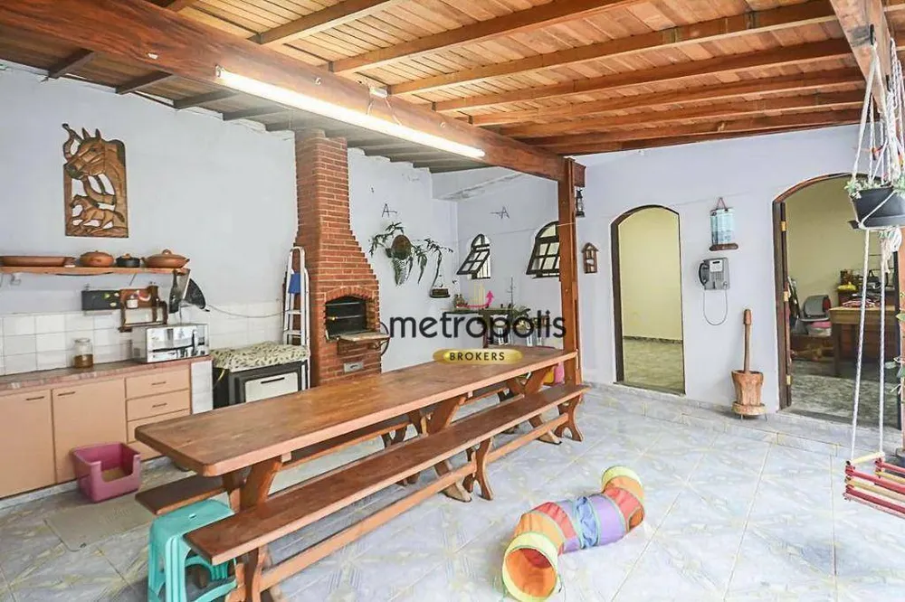 Sobrado, 2 quartos, 307 m² - Foto 6