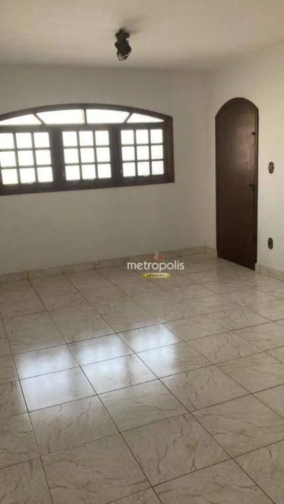 Sobrado, 3 quartos, 244 m² - Foto 1