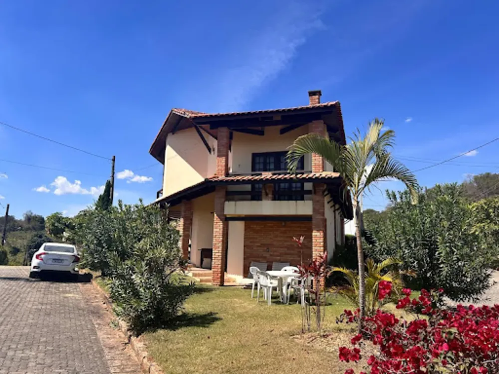 Sobrado, 3 quartos, 220 m² - Foto 1
