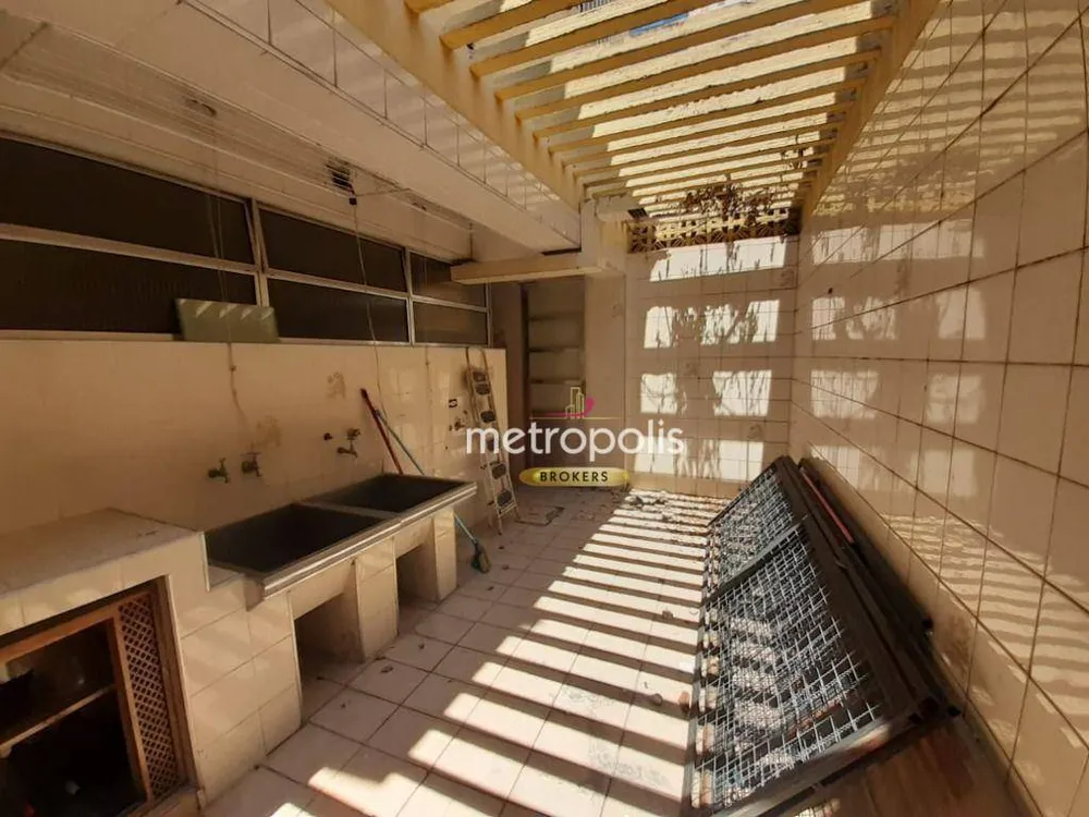 Sobrado, 7 quartos, 390 m² - Foto 9