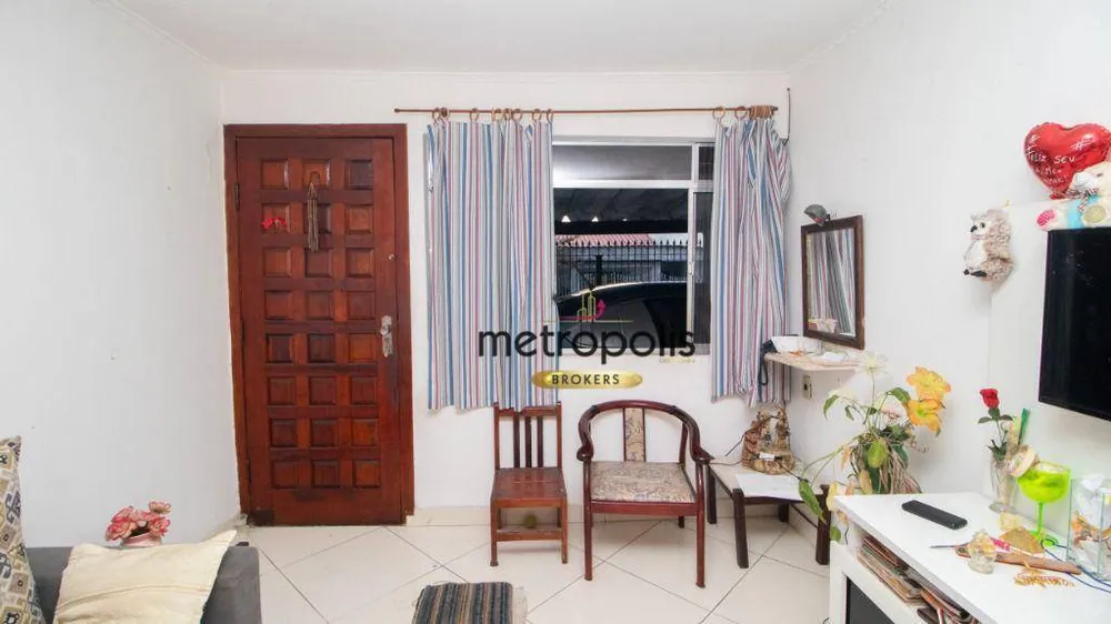 Casa, 4 quartos, 180 m² - Foto 1