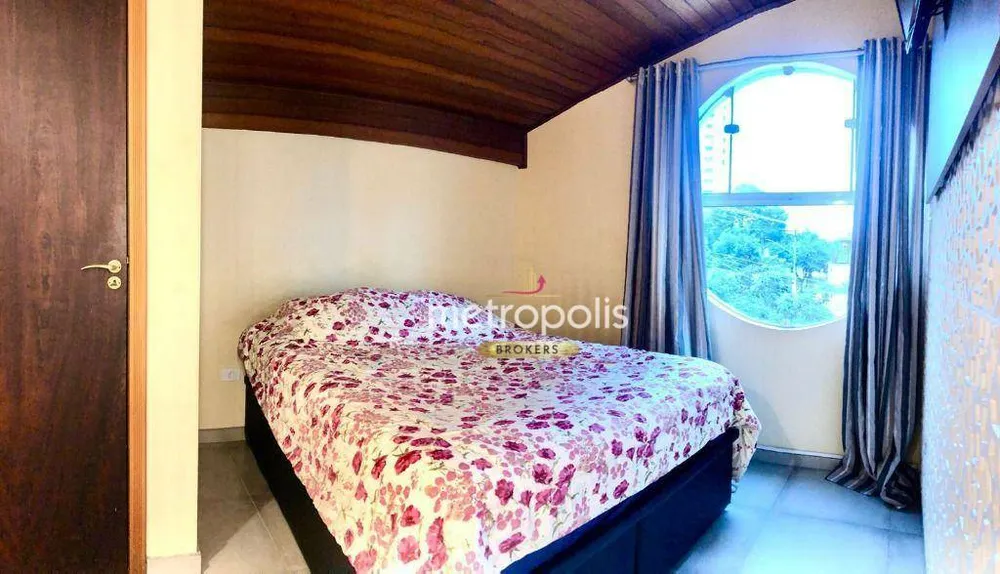 Sobrado, 4 quartos, 200 m² - Foto 5