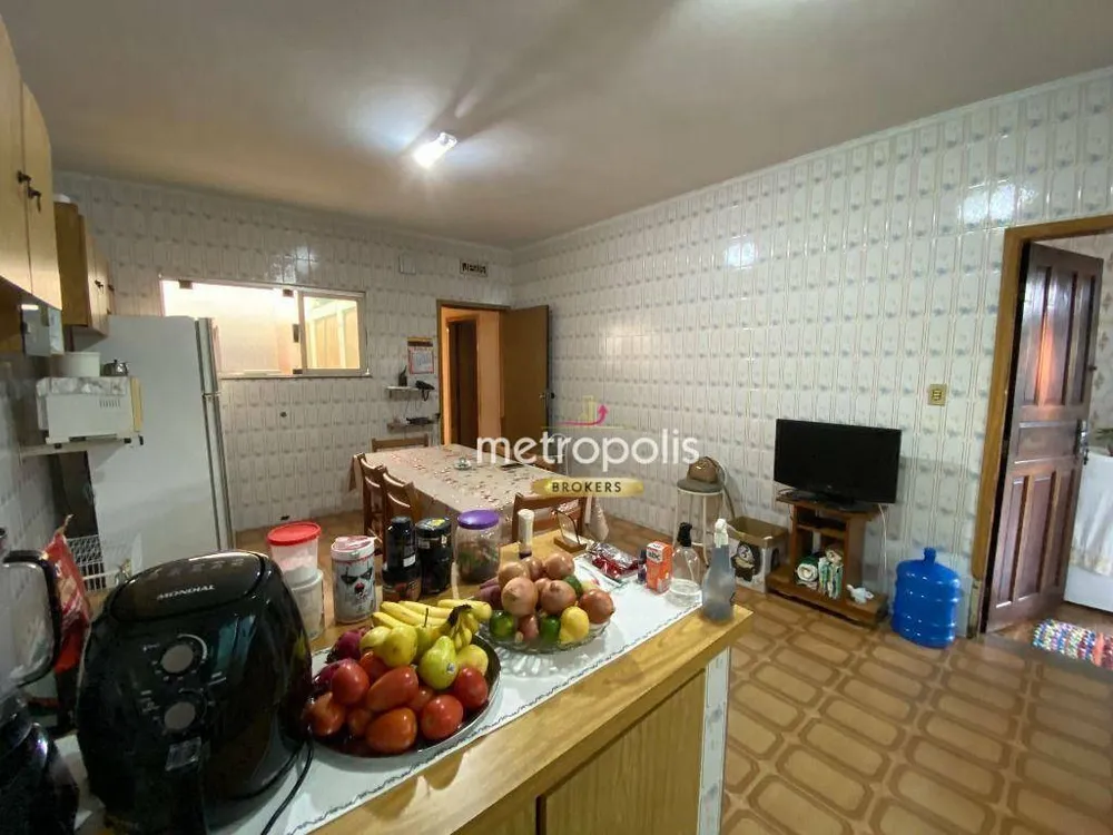 Casa, 6 quartos, 272 m² - Foto 2