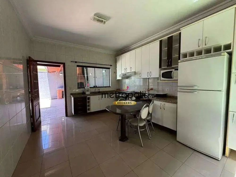 Casa, 3 quartos, 181 m² - Foto 6