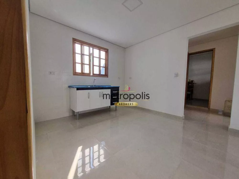 Casa à venda com 3 quartos, 62m² - Foto 2