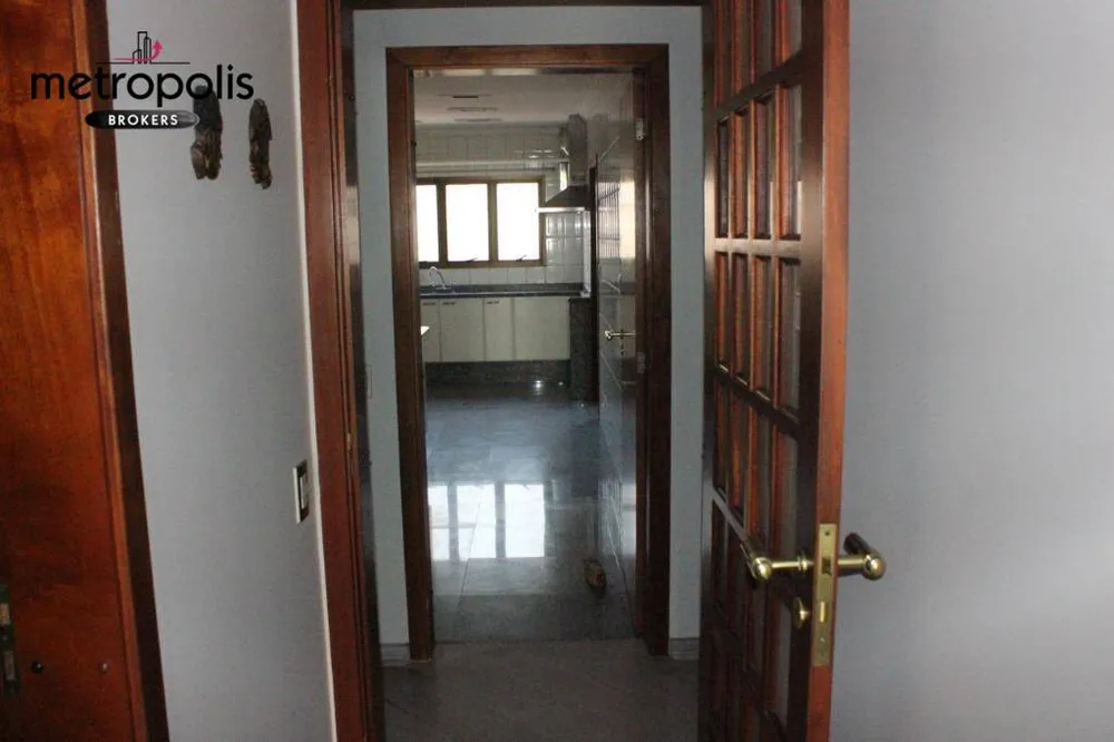 Apartamento, 3 quartos, 242 m² - Foto 1