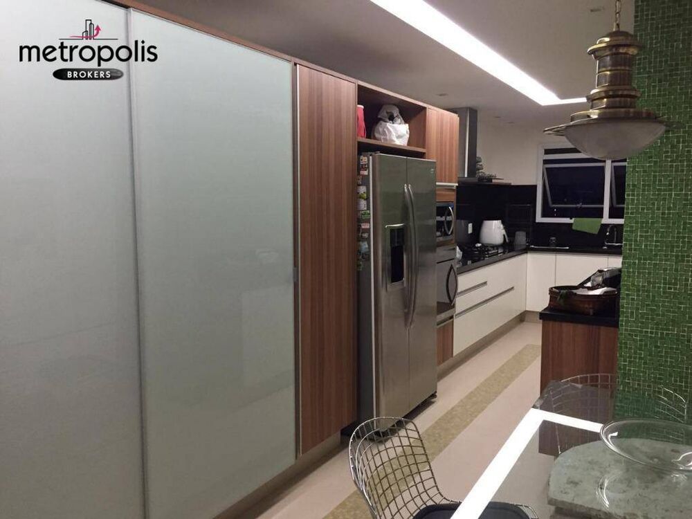 Apartamento, 3 quartos, 244 m² - Foto 1