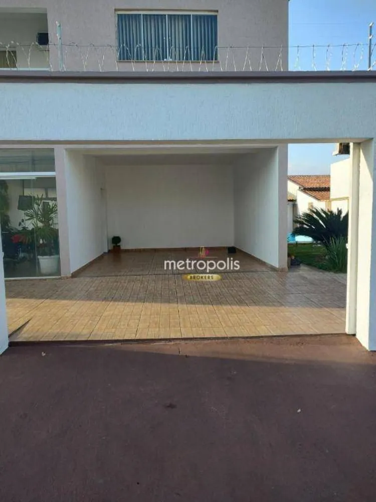 Sobrado, 6 quartos, 339 m² - Foto 2