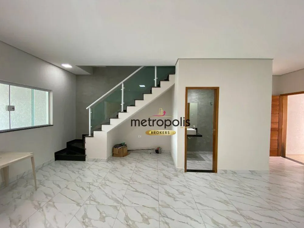 Sobrado, 3 quartos, 201 m² - Foto 1