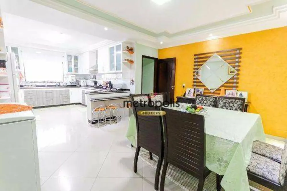 Sobrado, 3 quartos, 252 m² - Foto 4