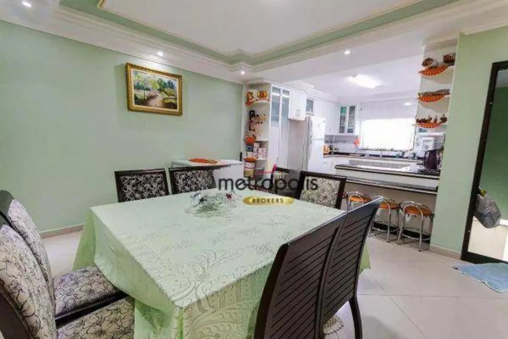 Sobrado, 3 quartos, 252 m² - Foto 5