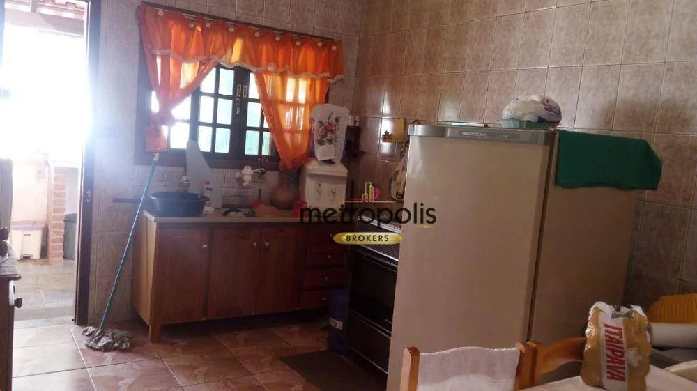 Chácara, 2 quartos, 1290 m² - Foto 1