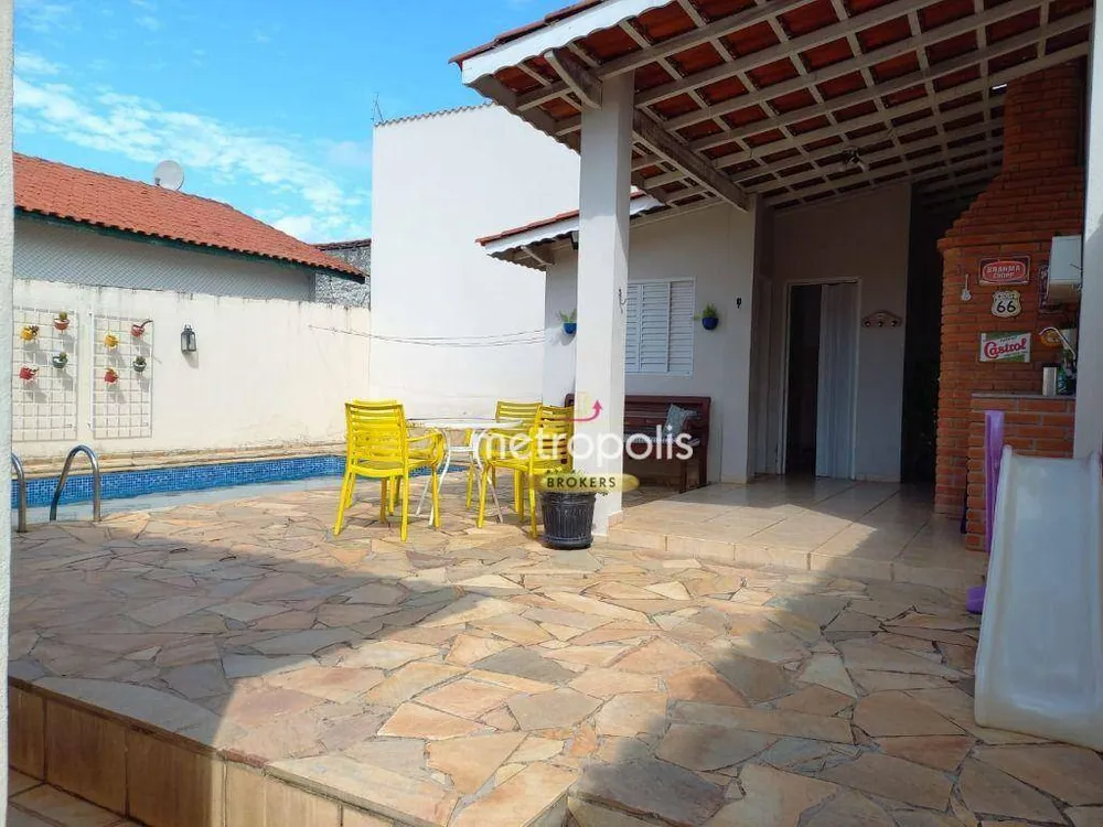 Casa, 3 quartos, 209 m² - Foto 9