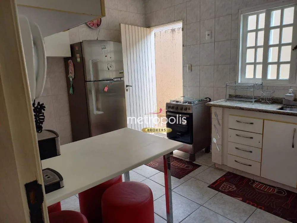 Casa, 3 quartos, 209 m² - Foto 3