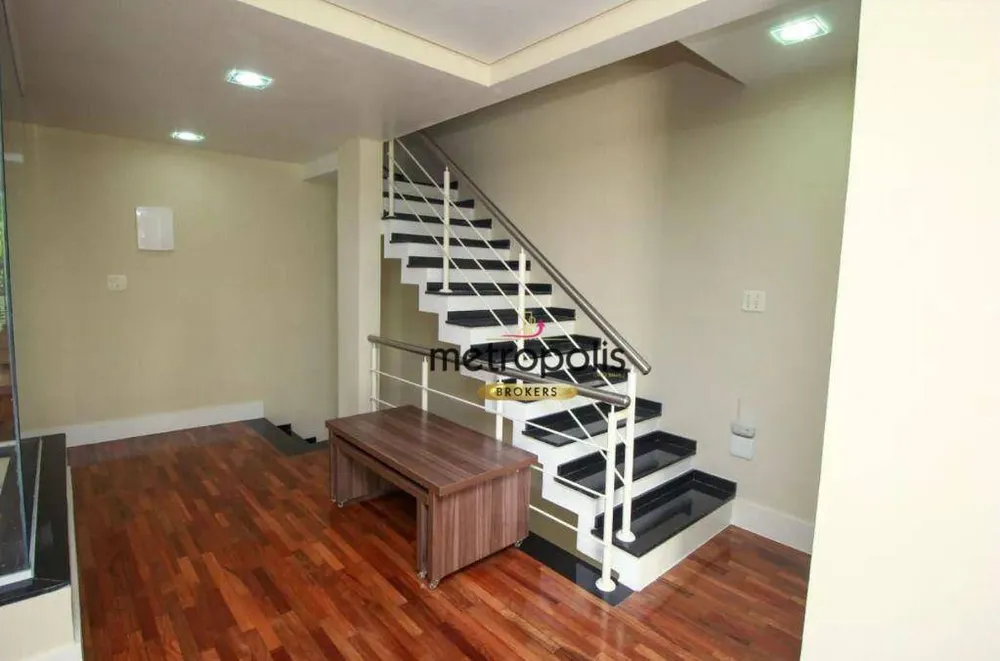 Sobrado, 3 quartos, 237 m² - Foto 3