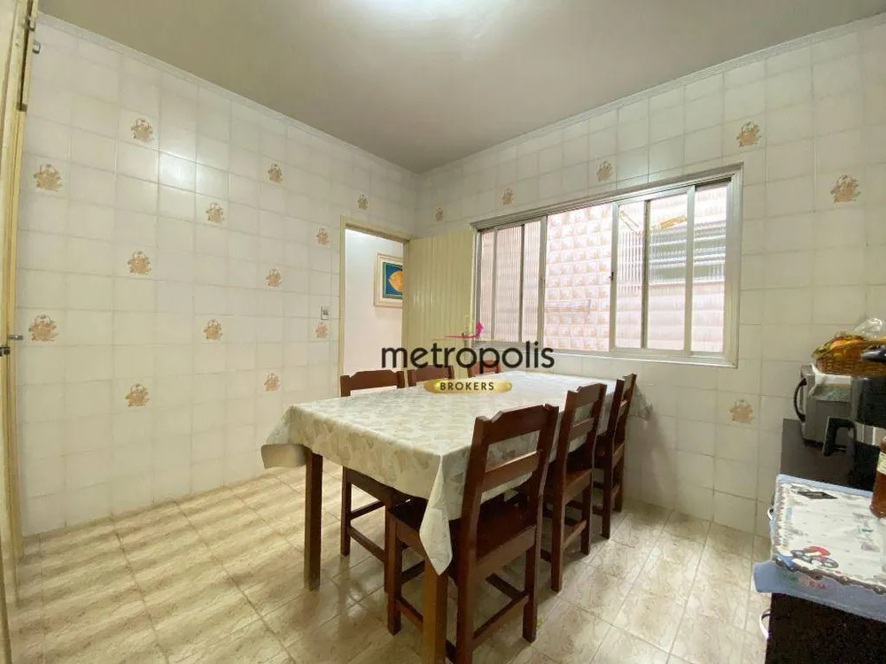 Casa, 4 quartos, 203 m² - Foto 1