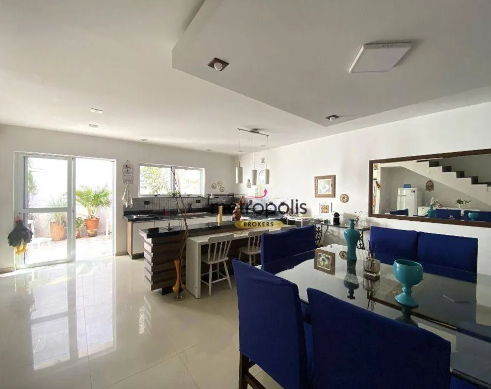 Sobrado, 4 quartos, 258 m² - Foto 3