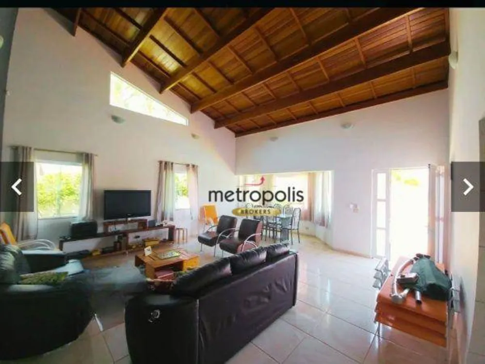 Chácara, 3 quartos, 510 m² - Foto 2