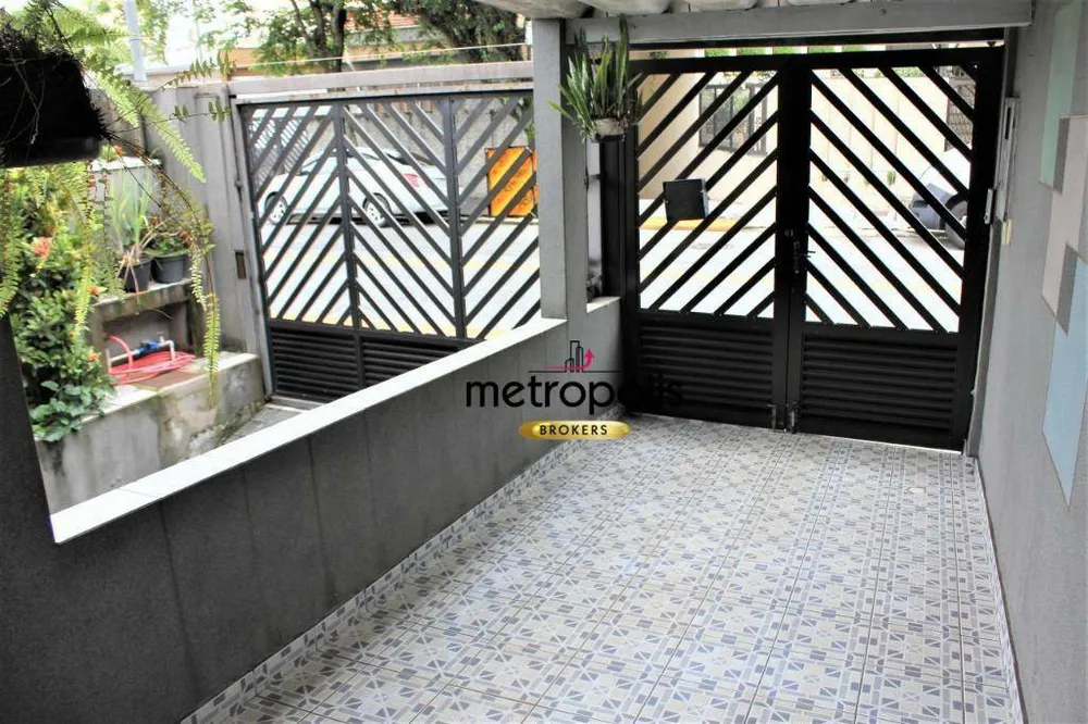 Sobrado, 3 quartos, 241 m² - Foto 2
