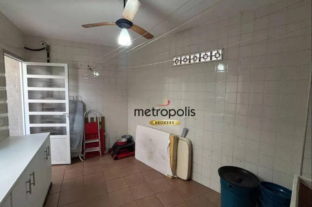 Sobrado, 3 quartos, 208 m² - Foto 2