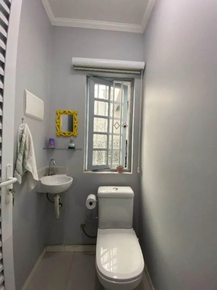 Sobrado, 3 quartos, 212 m² - Foto 1