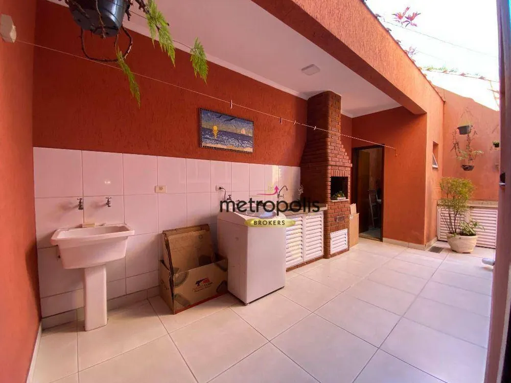 Sobrado, 3 quartos, 161 m² - Foto 1