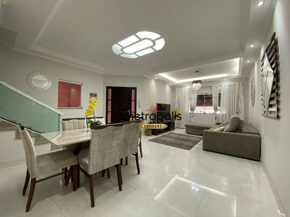 Sobrado, 3 quartos, 161 m² - Foto 1