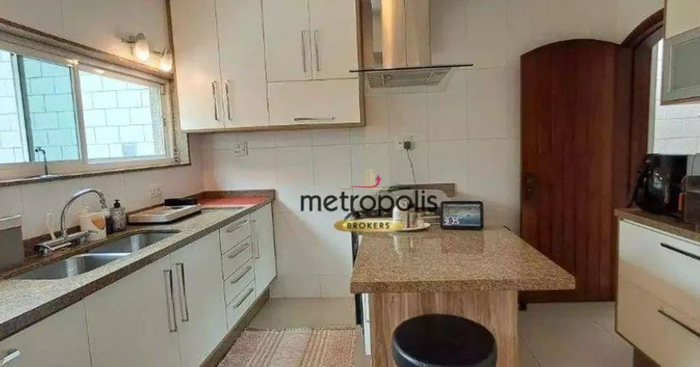 Sobrado, 3 quartos, 259 m² - Foto 7