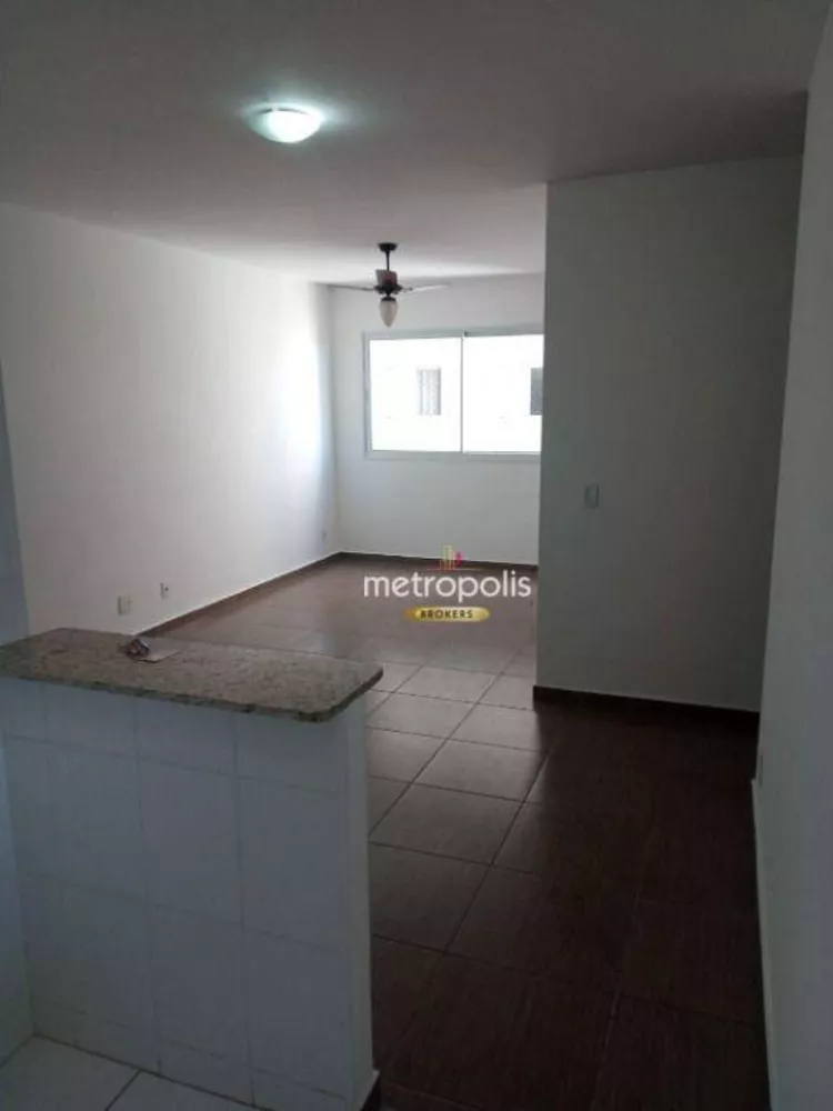 Apartamento à venda com 2 quartos, 64m² - Foto 2