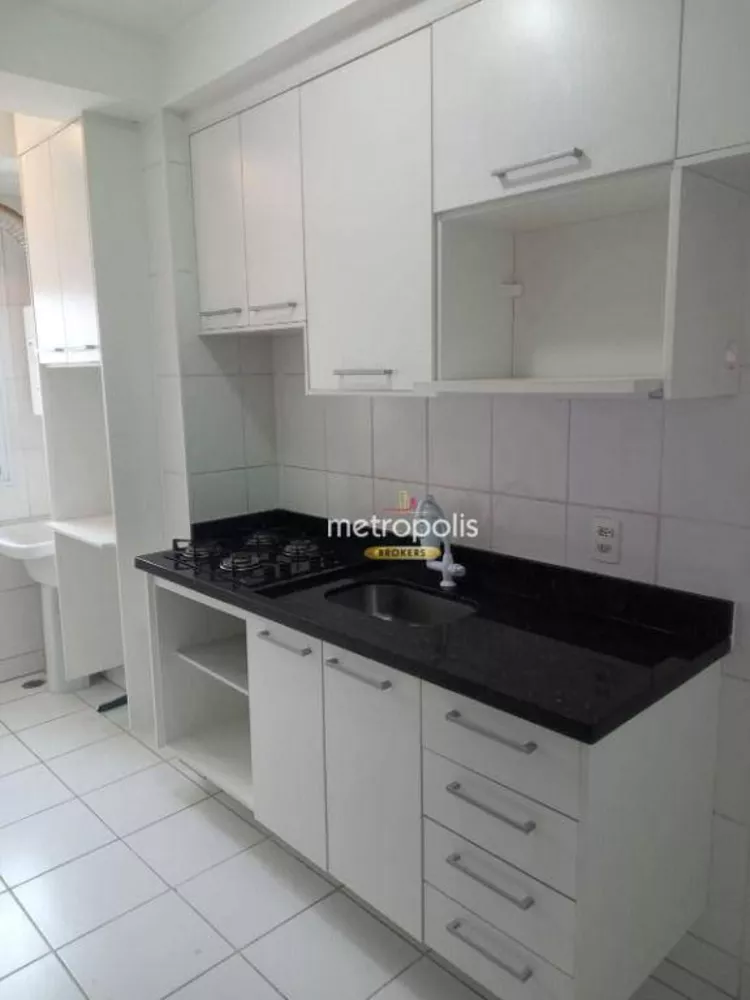 Apartamento à venda com 2 quartos, 64m² - Foto 4