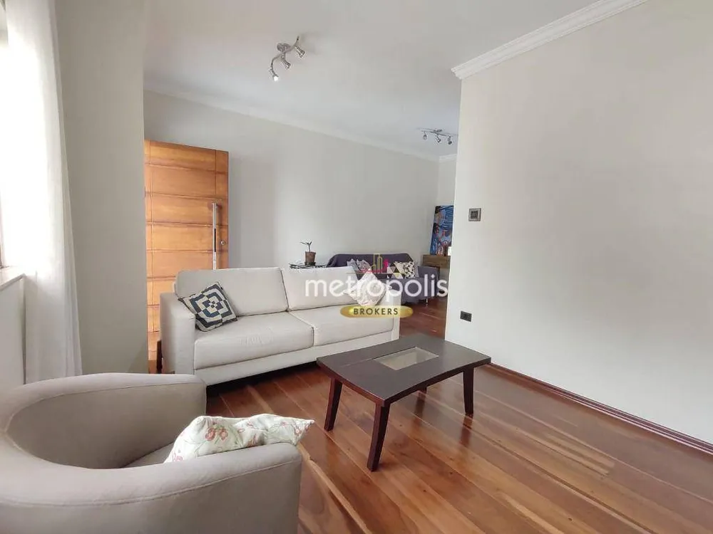 Sobrado, 3 quartos, 257 m² - Foto 1