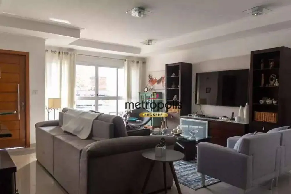 Sobrado, 3 quartos, 296 m² - Foto 1
