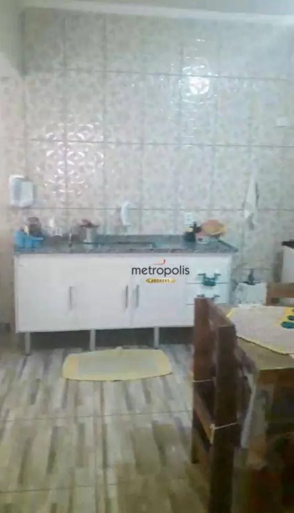 Casa, 1 quarto, 180 m² - Foto 2