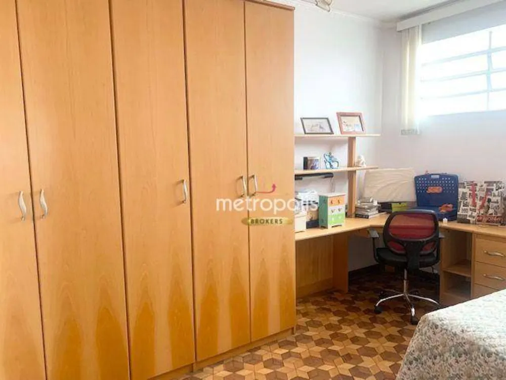 Sobrado, 3 quartos, 392 m² - Foto 1