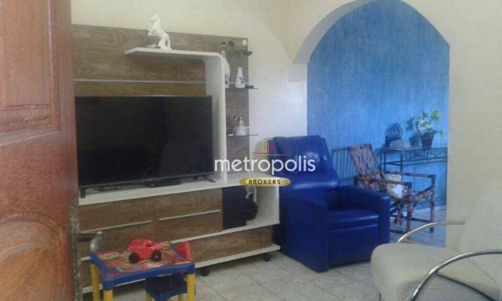 Sobrado, 3 quartos, 200 m² - Foto 1