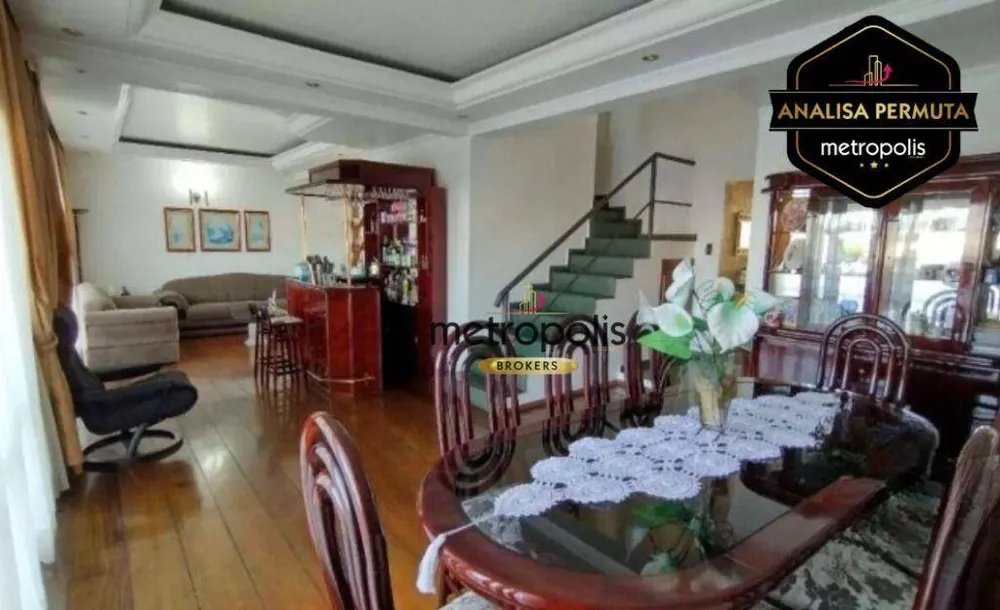 Sobrado, 3 quartos, 340 m² - Foto 1