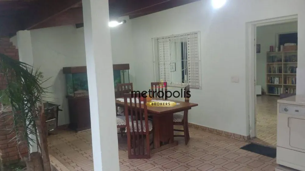 Casa, 2 quartos, 252 m² - Foto 2