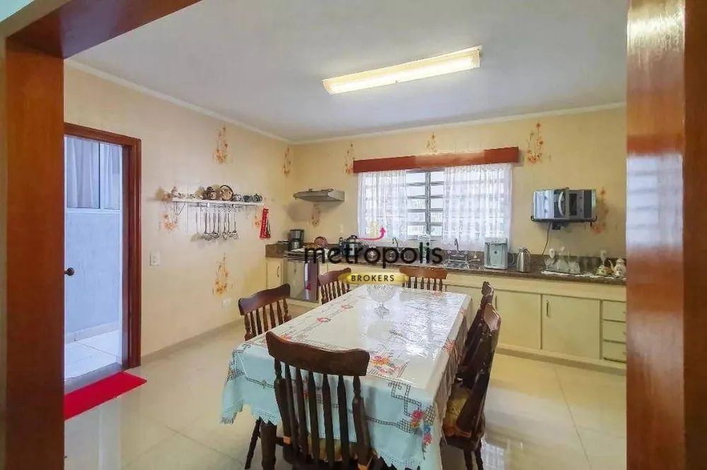 Sobrado, 3 quartos, 285 m² - Foto 1