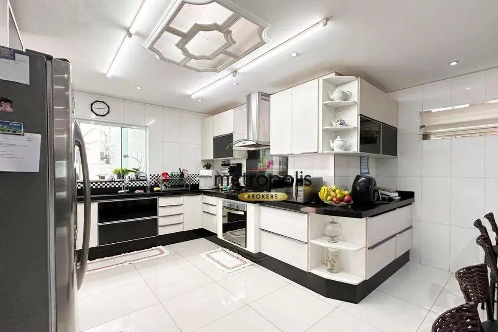 Casa, 6 quartos, 448 m² - Foto 3