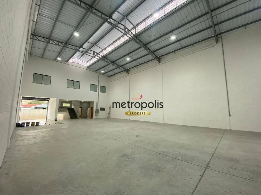 Depósito-Galpão, 650 m² - Foto 1