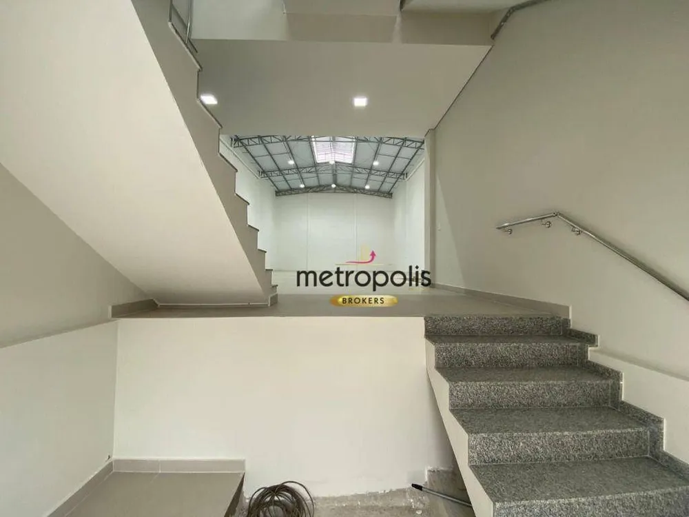 Depósito-Galpão, 650 m² - Foto 2