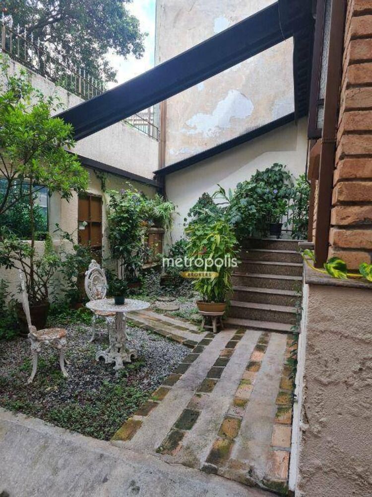 Sobrado, 4 quartos, 219 m² - Foto 4