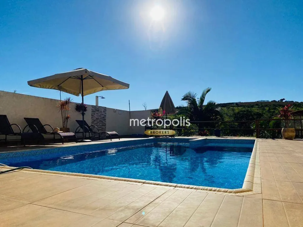 Chácara, 6 quartos, 1000 m² - Foto 10