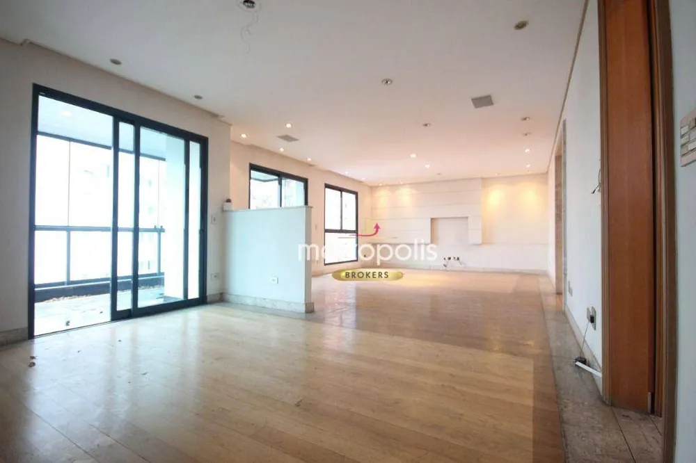 Apartamento, 4 quartos, 202 m² - Foto 1
